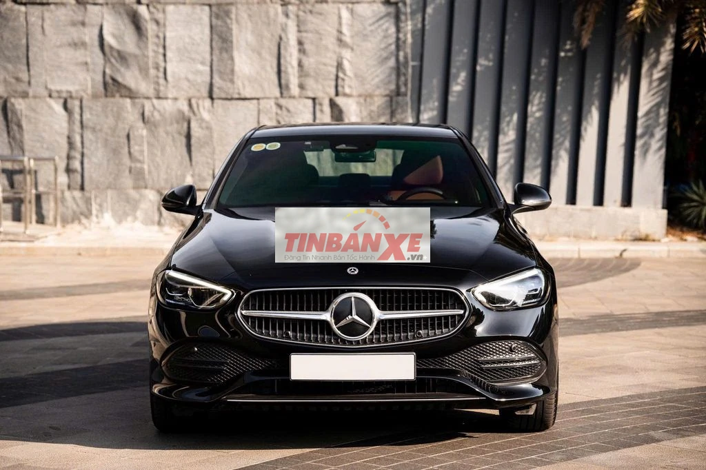Mercedes C200 Avantgarde 2025 Siêu Lướt - 660km