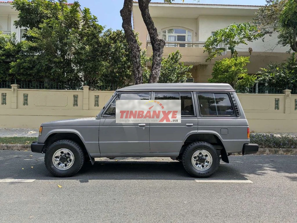 Mitsubishi Pajero MK1 1988 hàng sưu tầm dọn đẹp