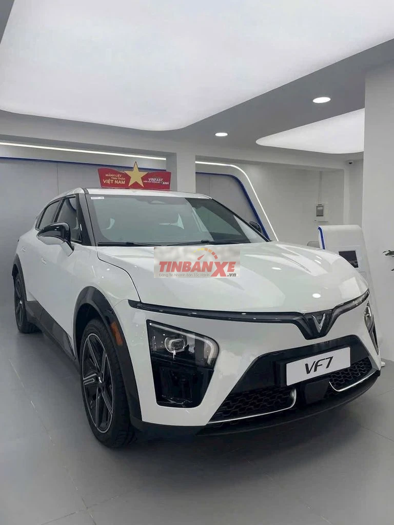 Xe điện Vinfast VF7