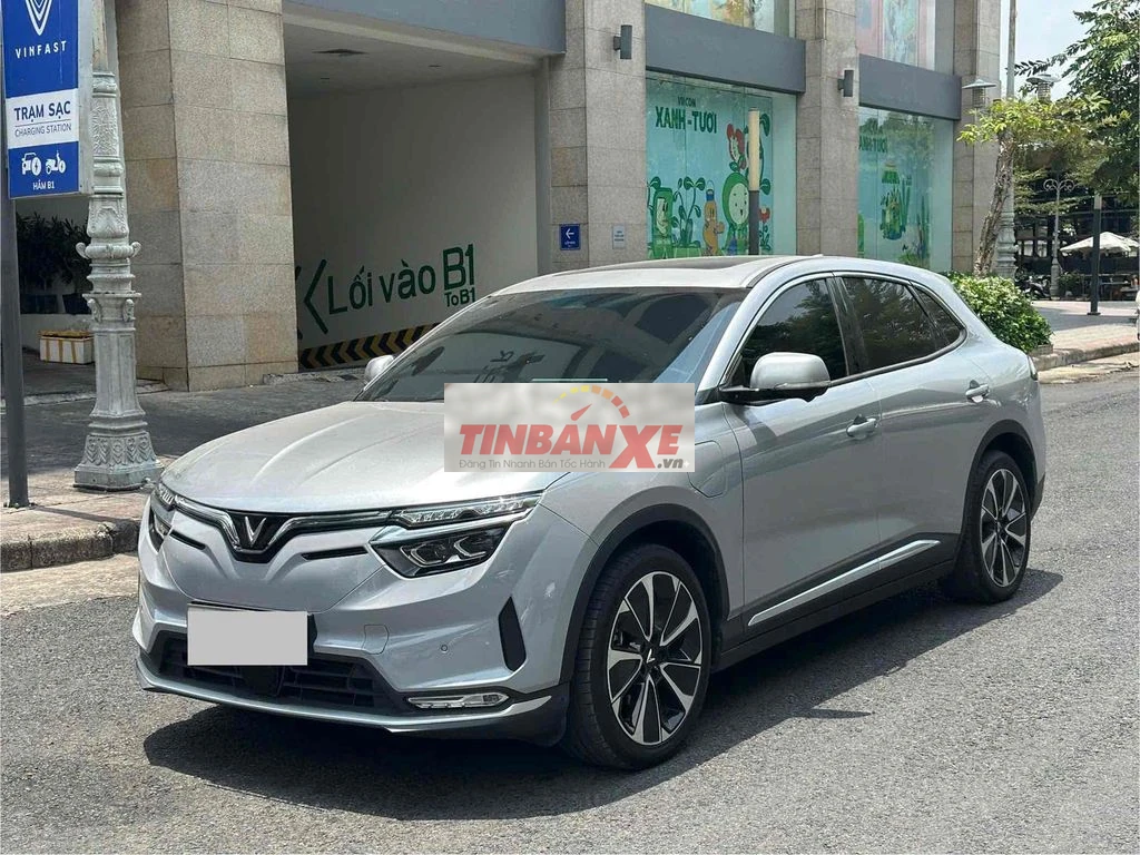 VinFast VF8 Lux Plus Mua pin CATL cực đẹp chuẩn