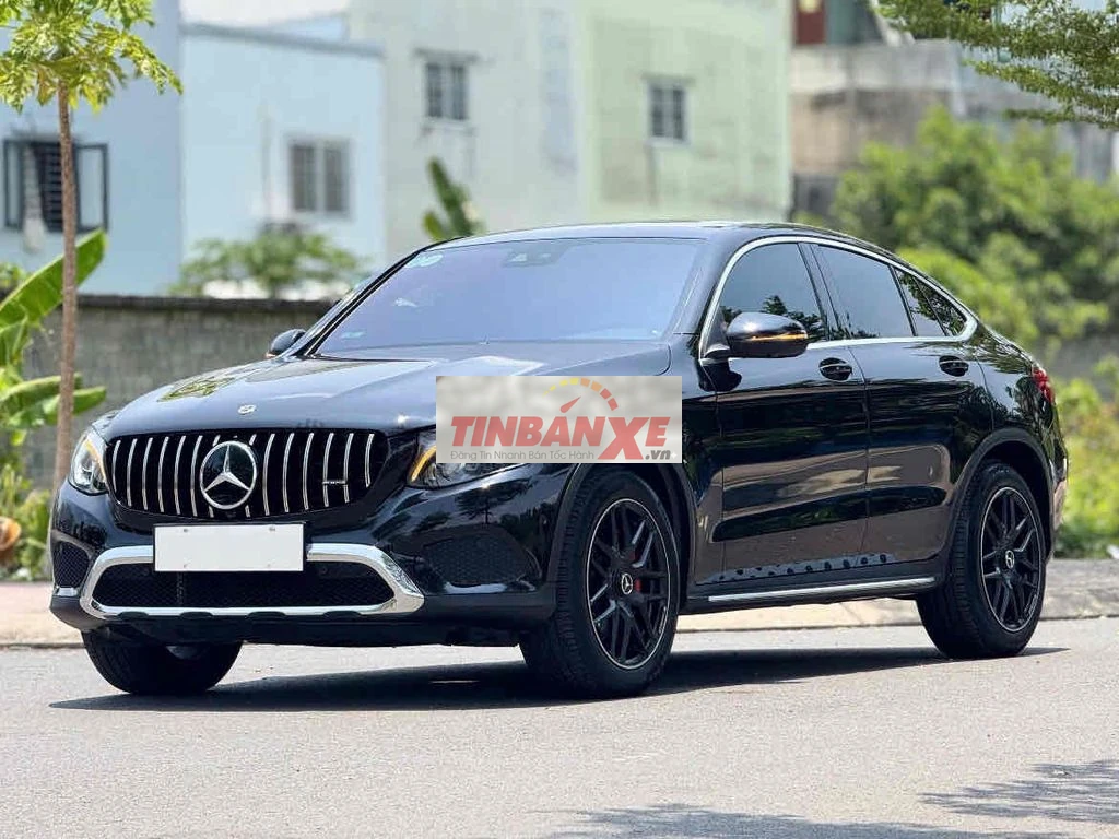 Mercedes GLC300 Coupe 4Matic 2018 Lướt 38.000km