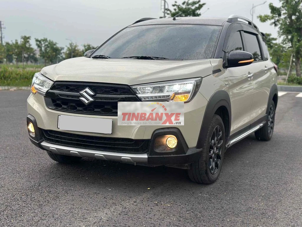 Suzuki XL7 2024 - Màu : Đỏ - Odo - 17.000km.