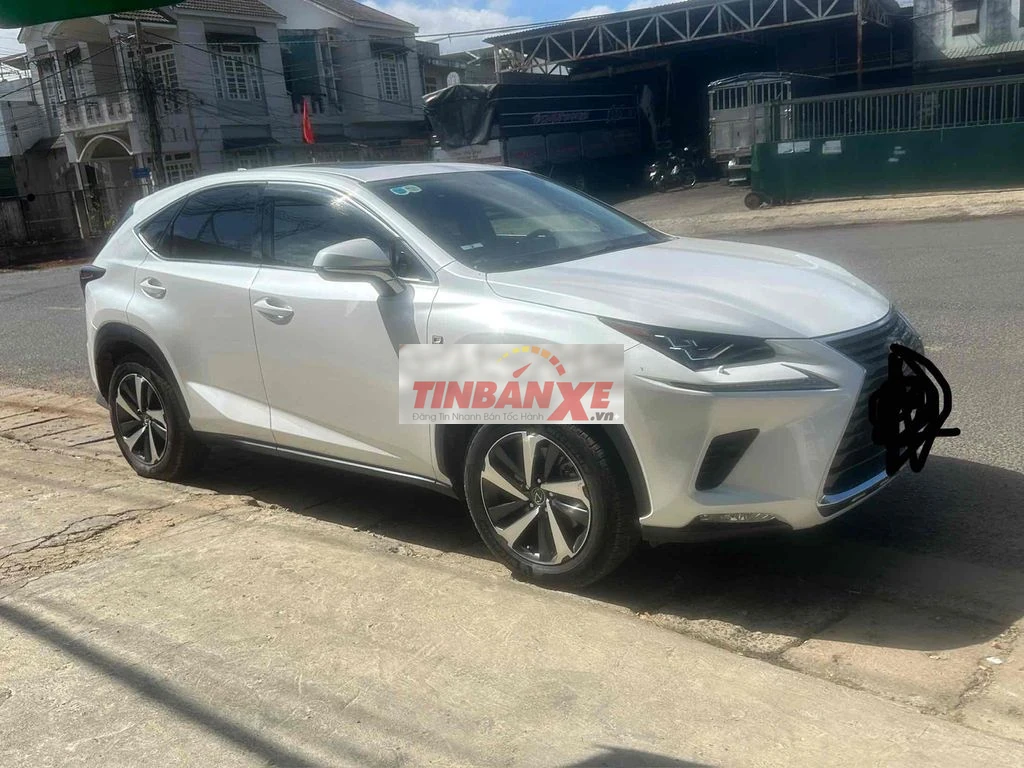 Lexus NX 300 sx 2019 chạy 70000 km Trắng