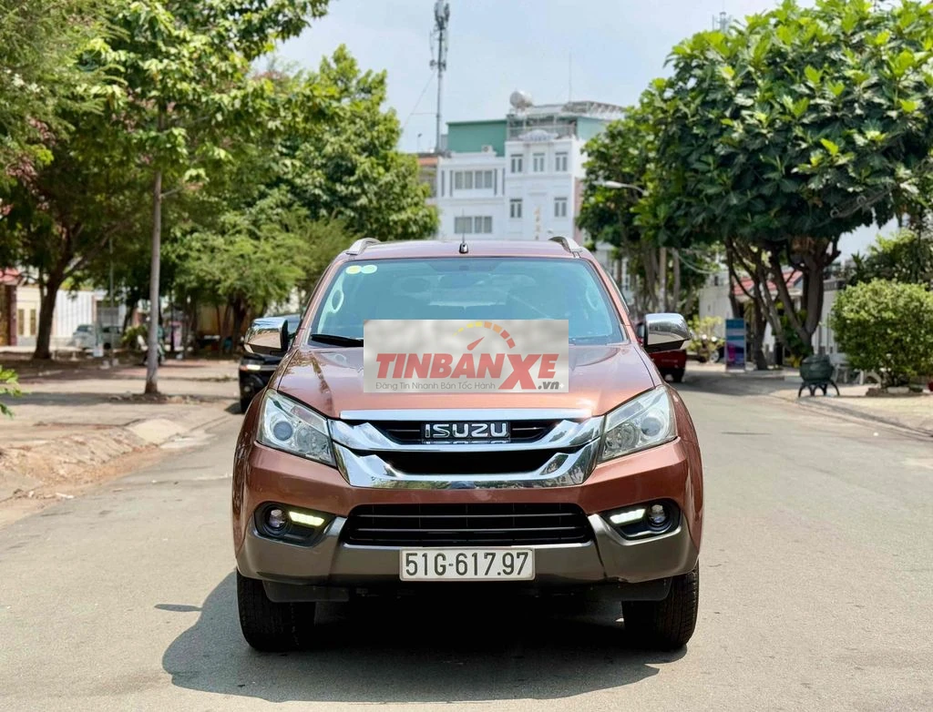 🆘Isuzu mu_x 3.0L 5/2018 nhập thái chuẩn gđ sử dụng