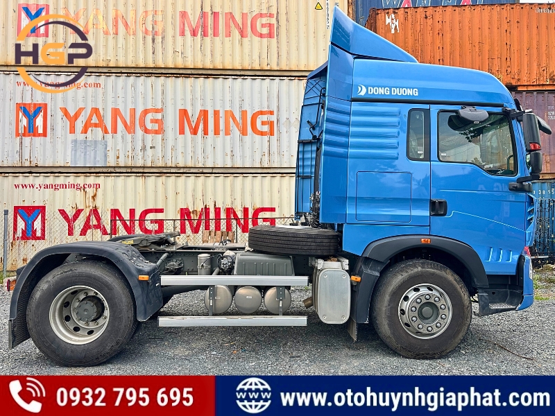 Xe-dau-keo-Howo-TX-330HP-1-cau.png