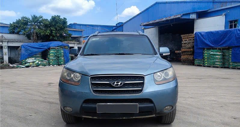 Hyundai Santa Fe 2007 - đã nâng cấp màn hình android và ghế da cao cấp