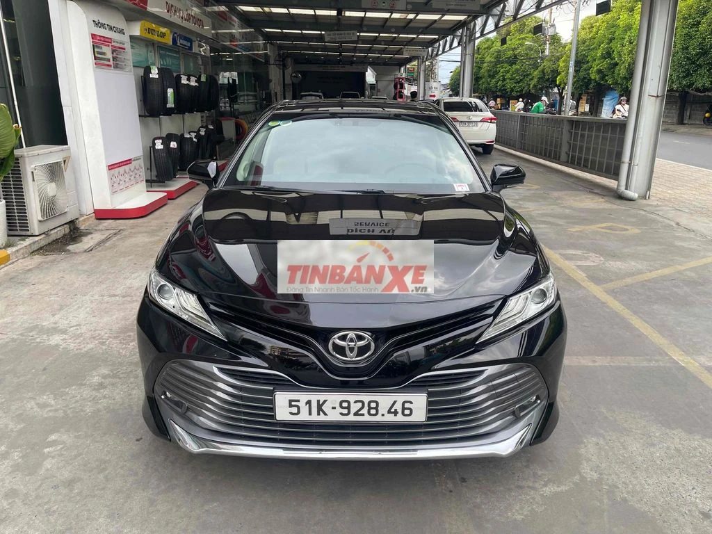 Toyota Camry 2020 2.5Q Đen 41.000 km