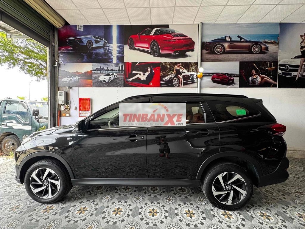 Toyota Rush AT 2018 nhập Indo 7 chỗ