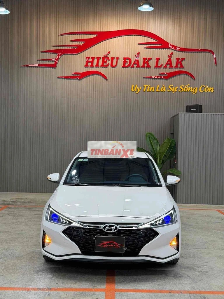 Hyundai Elantra 2020 MT