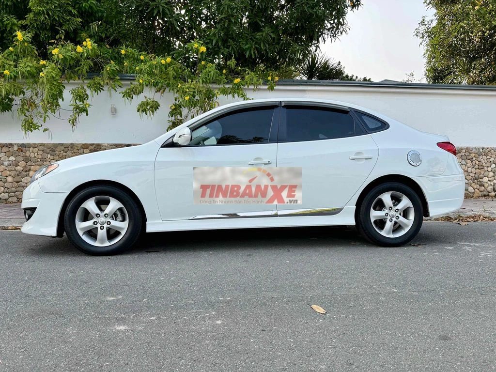 Hyundai Avante 2014 Trắng