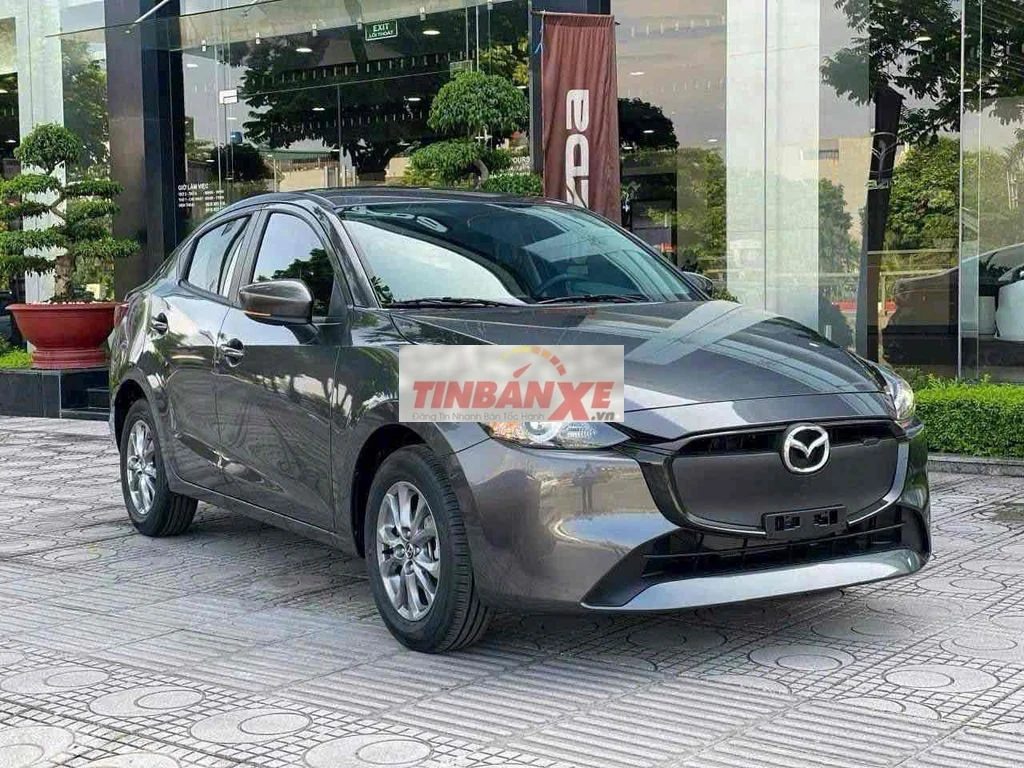 MAZDA2 số Tự động, xe Nhật Nhập Thái zá dưới 400