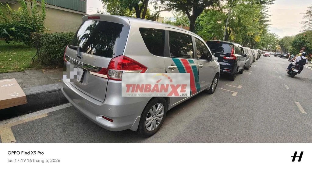 Suzuki Ertiga 2016 Bạc
