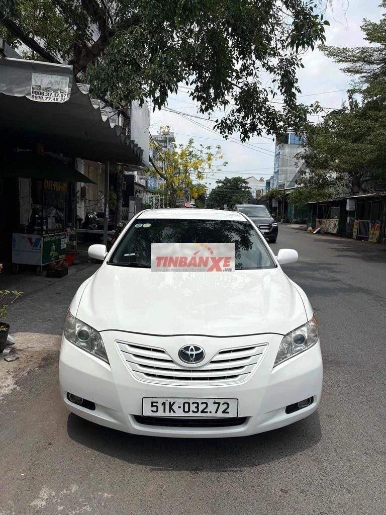 Toyota Camry LE 2007 Trắng