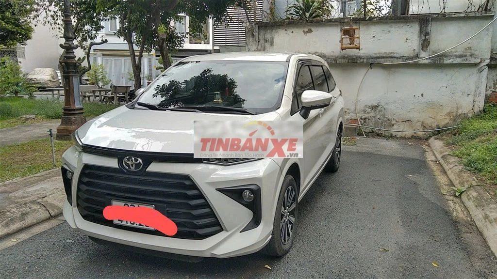 Toyota Avanza Premio 2023 1.5 CVT Trắng