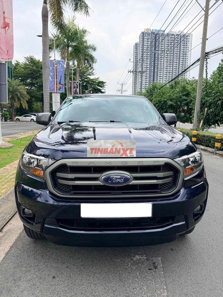 Ford Ranger XLS 2020 Xanh đen
