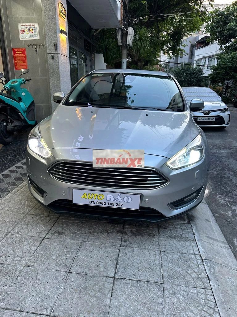 Ford Focus Titanium 2016 1.5L ECOBOOST