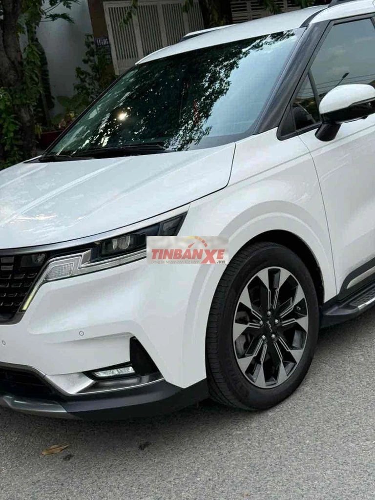 Kia Carnival sx 2023 2.2 Dầu Premium 7 ghế 1 chủ