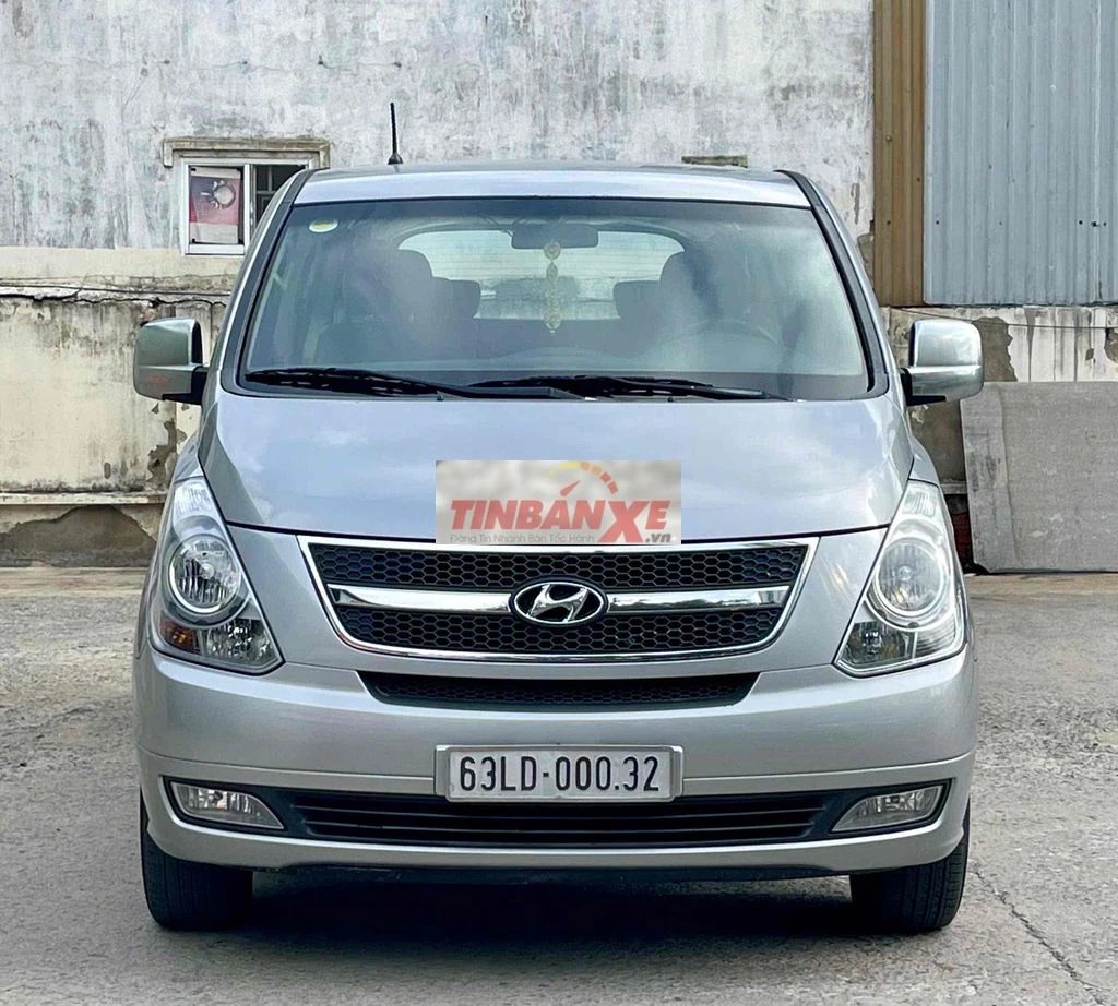Hyundai Starex 2011