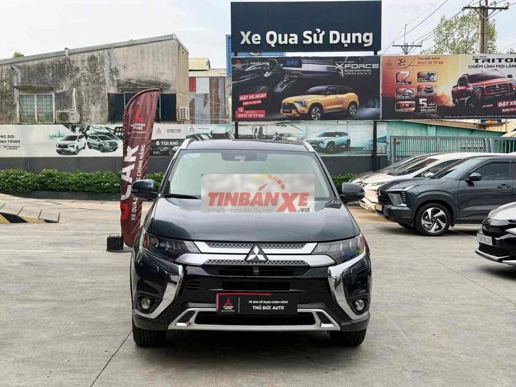 Outlander Premium 2 CẦU 2020-ODO 62.000km