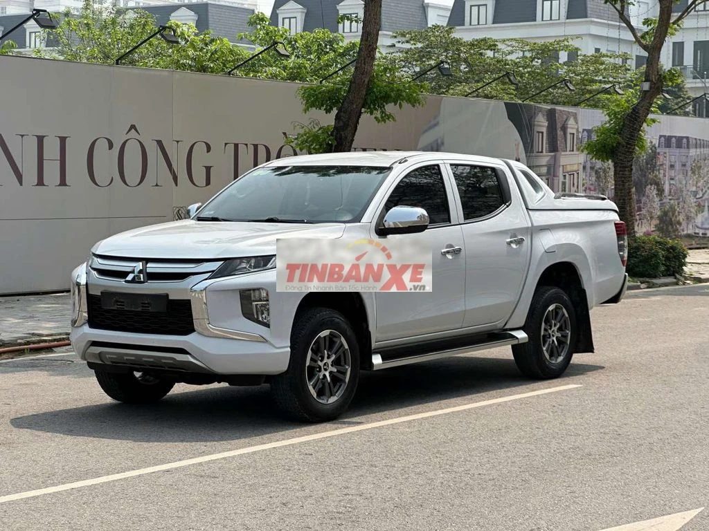 Mitsubishi Triton GLX 4x2AT sx 2019 xe đẹp k lỗi