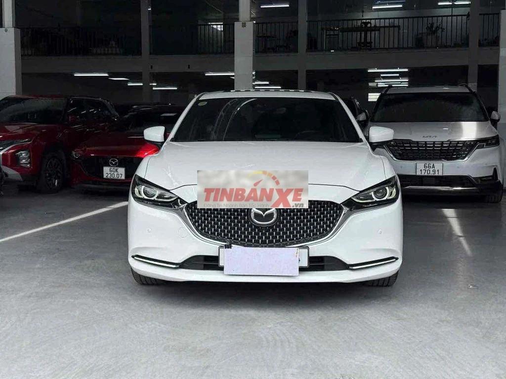 Mazda 6 2.5 Premium 2023 - Odo 22.000km