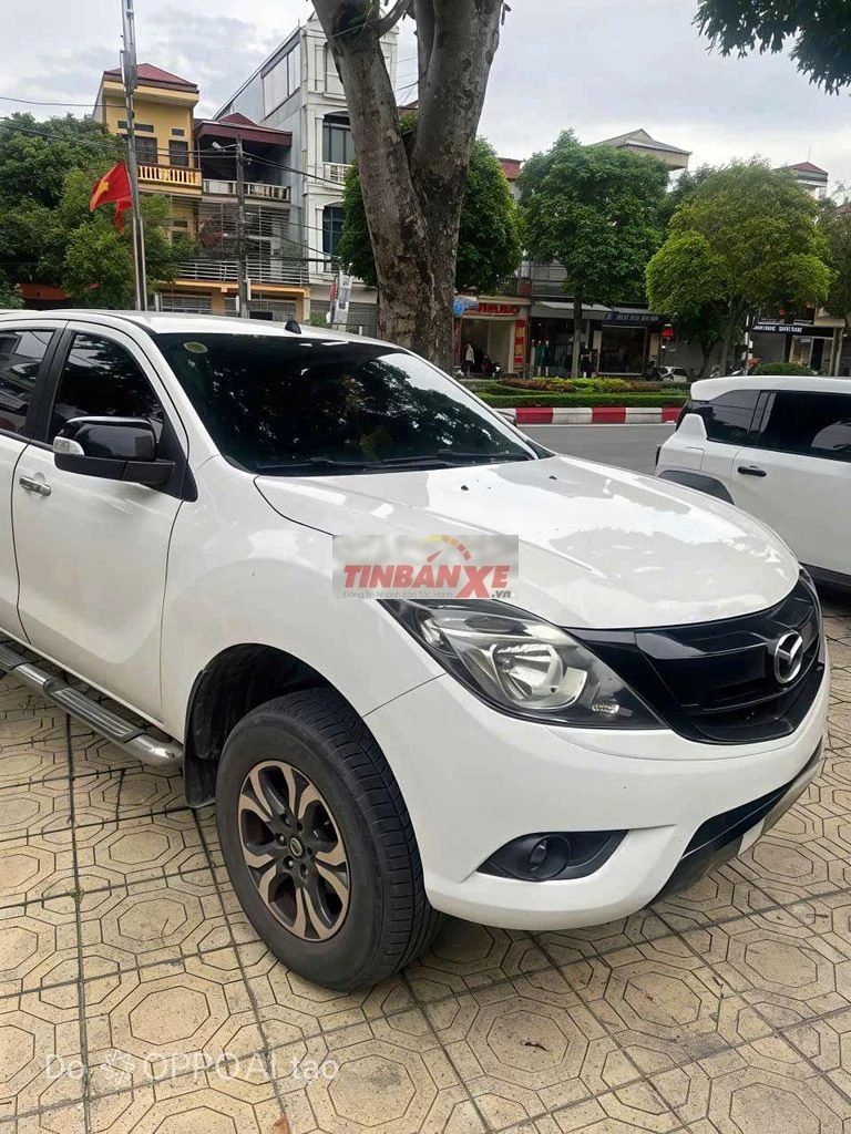 Mazda BT-50 2015 Trắng