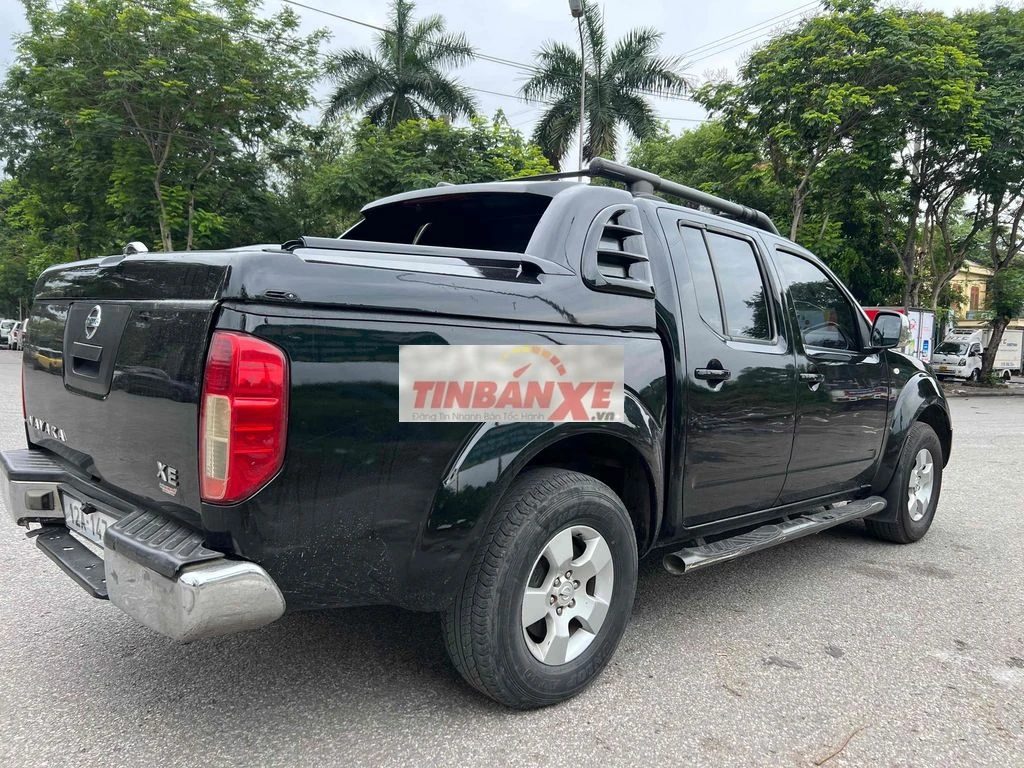 Nissan Navara 2013 Số tự động Đen 2 cầu