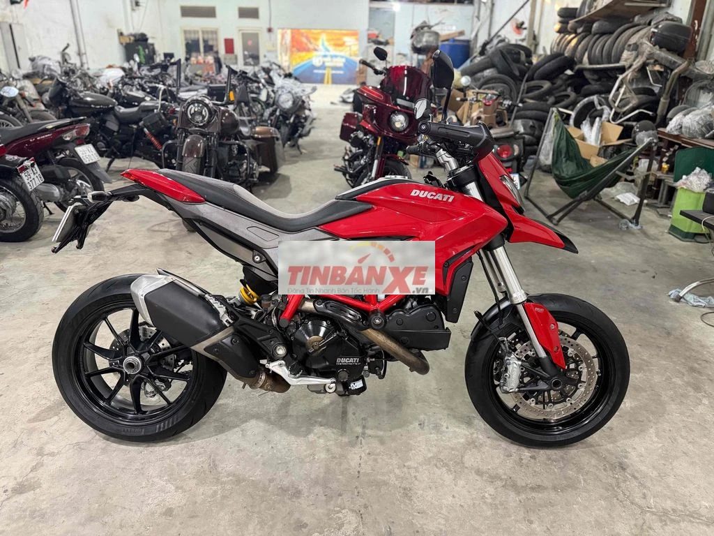 Ducati Hypermotard 821 ABS 2015 Đỏ