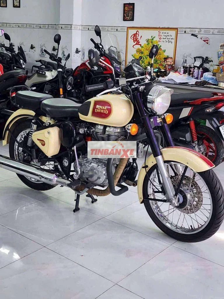 Royal Enfield Bullet 500 đk 2018 odo 12k km bao ký