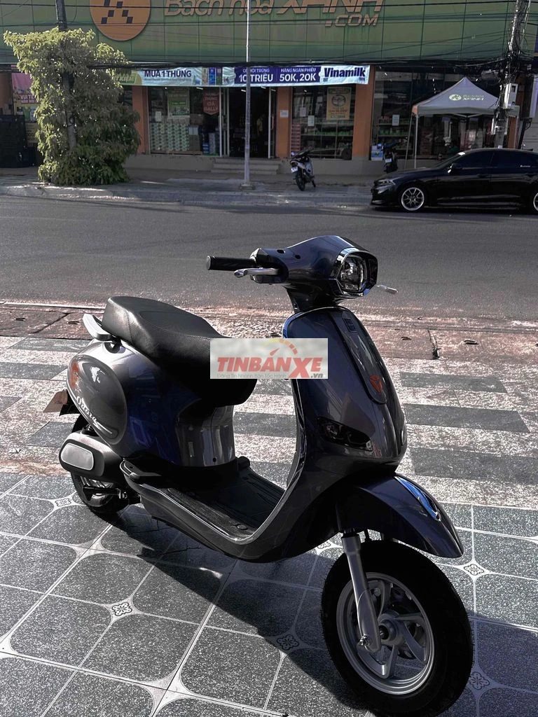 Xe điện Yadea Odora S2 màu Xám