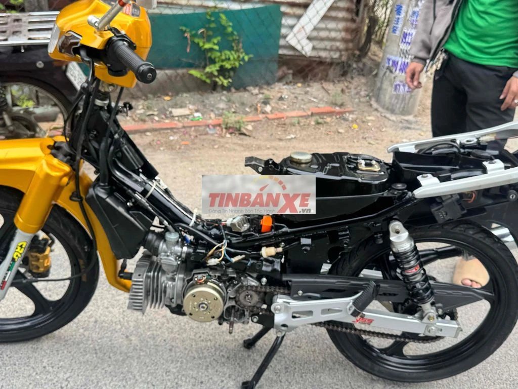 Yamaha Yass Sport 110 Vàng