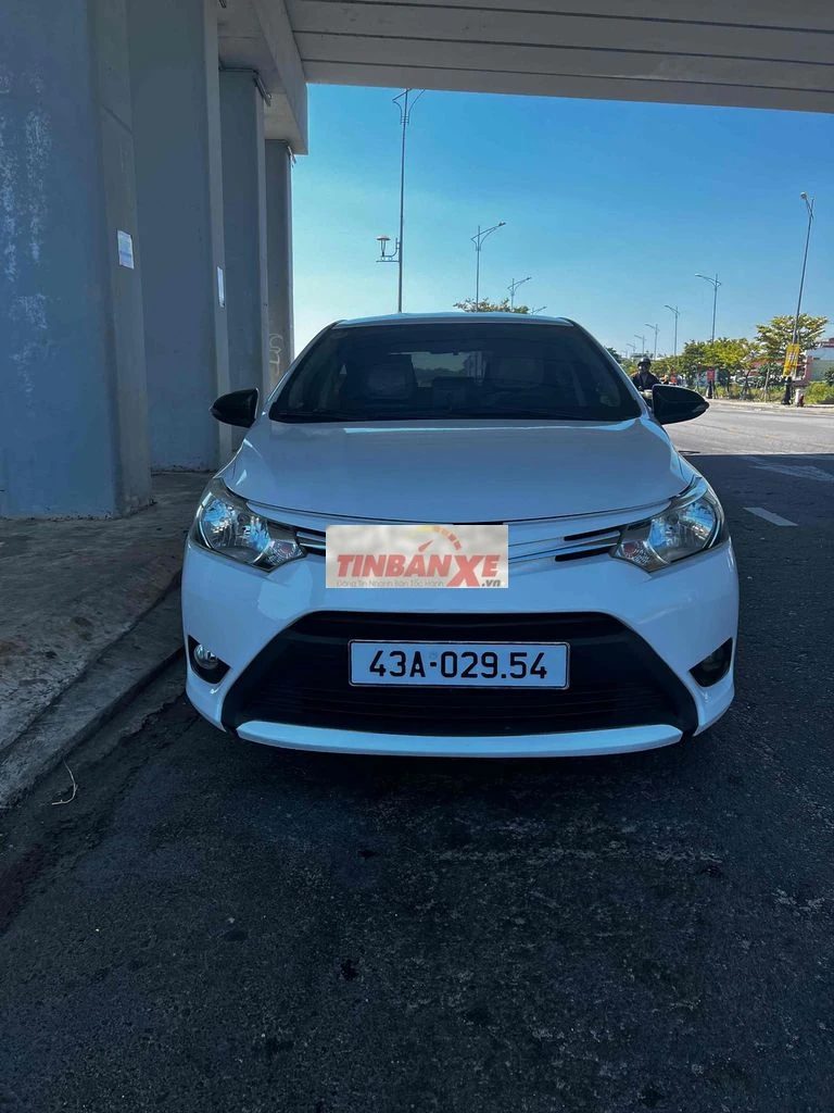 cần bán Toyota Vios E 5 chỗ Trắng 2018 MT