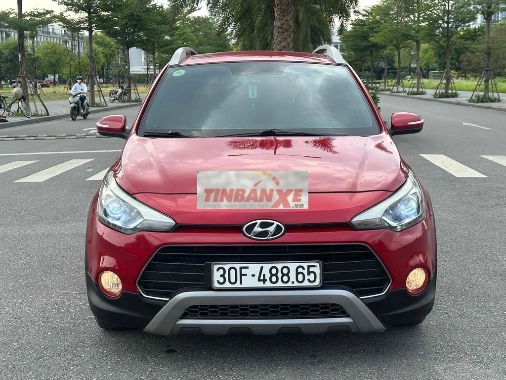 Hyundai I20 Active 2016 68000 km Đỏ