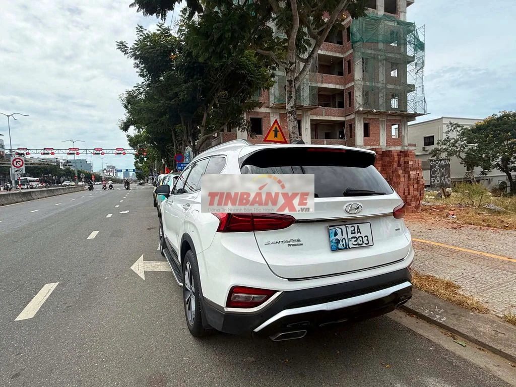 Hyundai Santafe 2021 Xăng Trắng 70.000km