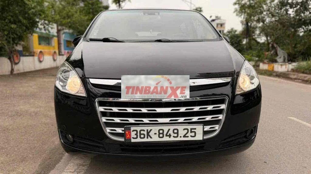 Luxgen 2011 Tự động 7 chỗ Đen