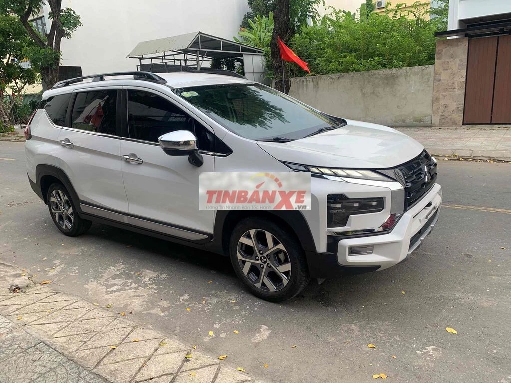 Mitsubishi Xpander Cross 2023 1.5 AT 62000 km Trắ