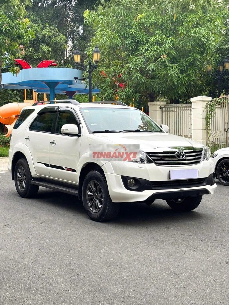 Bán Toyota Fortuner TRD Sportivo sx 2015 2 Cầu AT