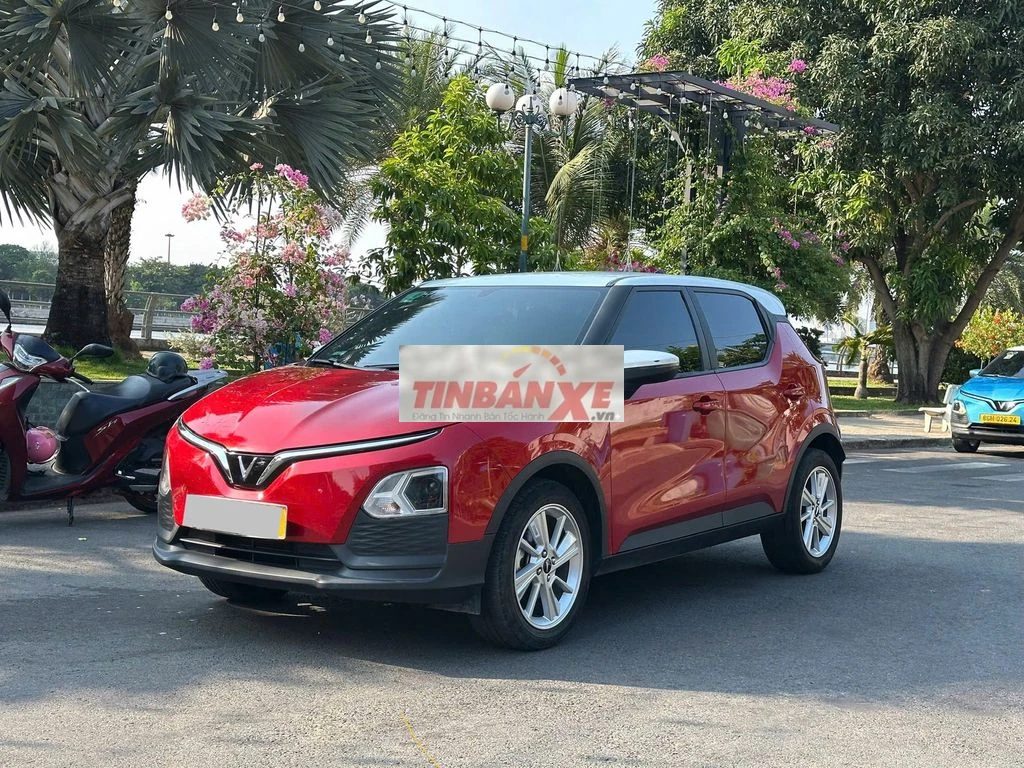 VF5 Plus 2024- Đỏ nóc trắng - 8v7km -Mua pin