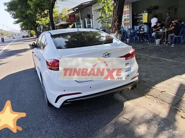 Hyundai Elantra Sport 2018 Trắng 190.000km