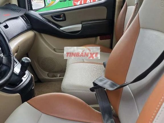 Hyundai Starex 9 chỗ Bạc Số sàn