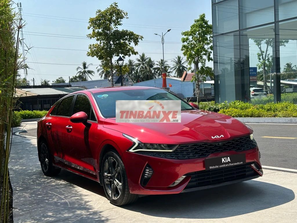 KIA K5 2023 2.0 Luxury Đỏ