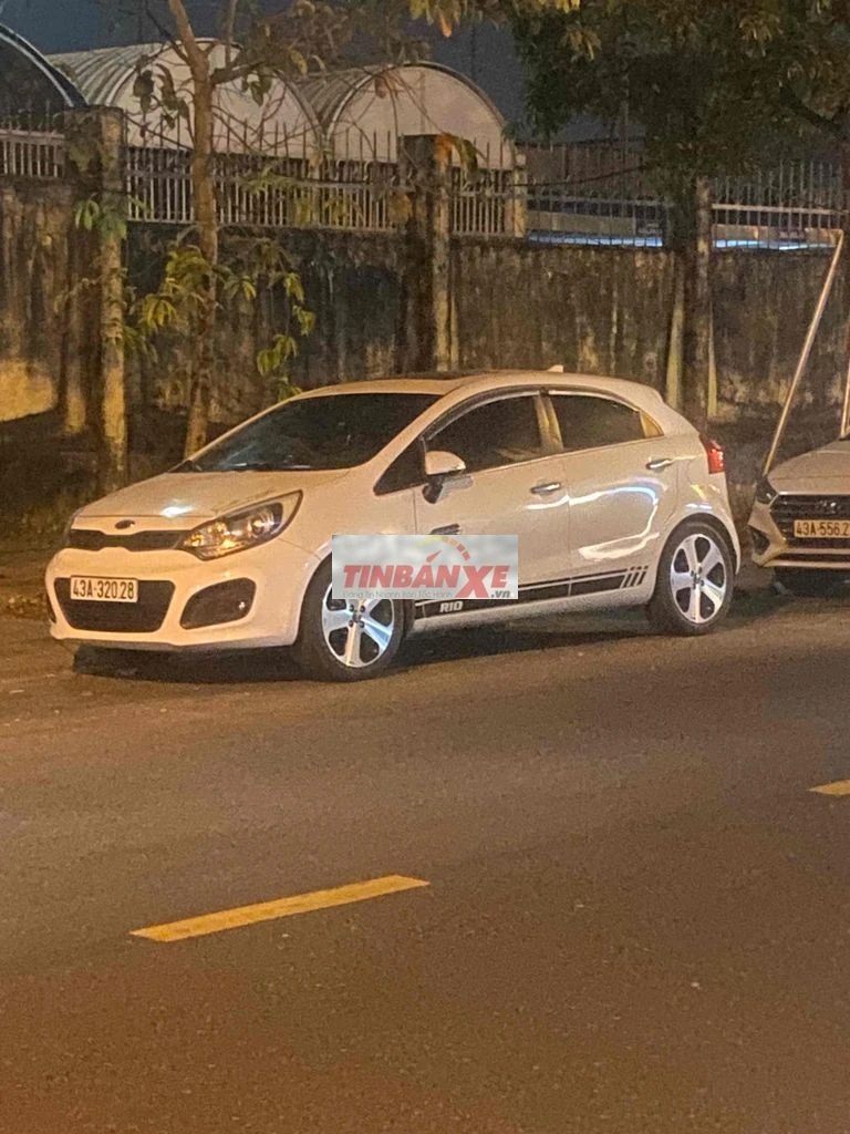 Kia Rio Bản full Trắng 92000 km