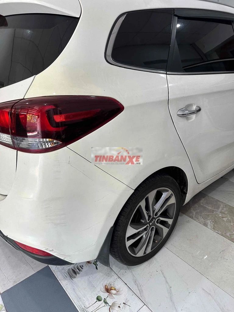 Kia Rondo 2017 2.0 Trắng
