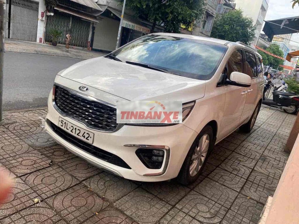 Kia Grand Sedona Platium 2.2D sx 2018