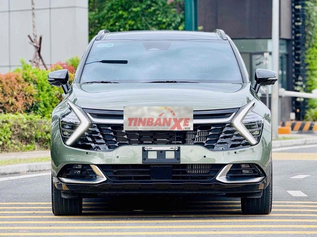 Kia Sportage Signature 1.6T AWD sản xuất 2024