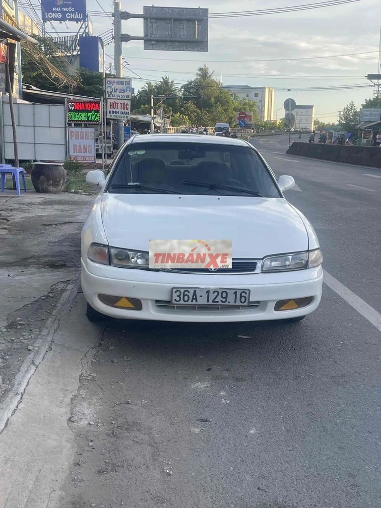 Mazda 626 Trắng Số sàn