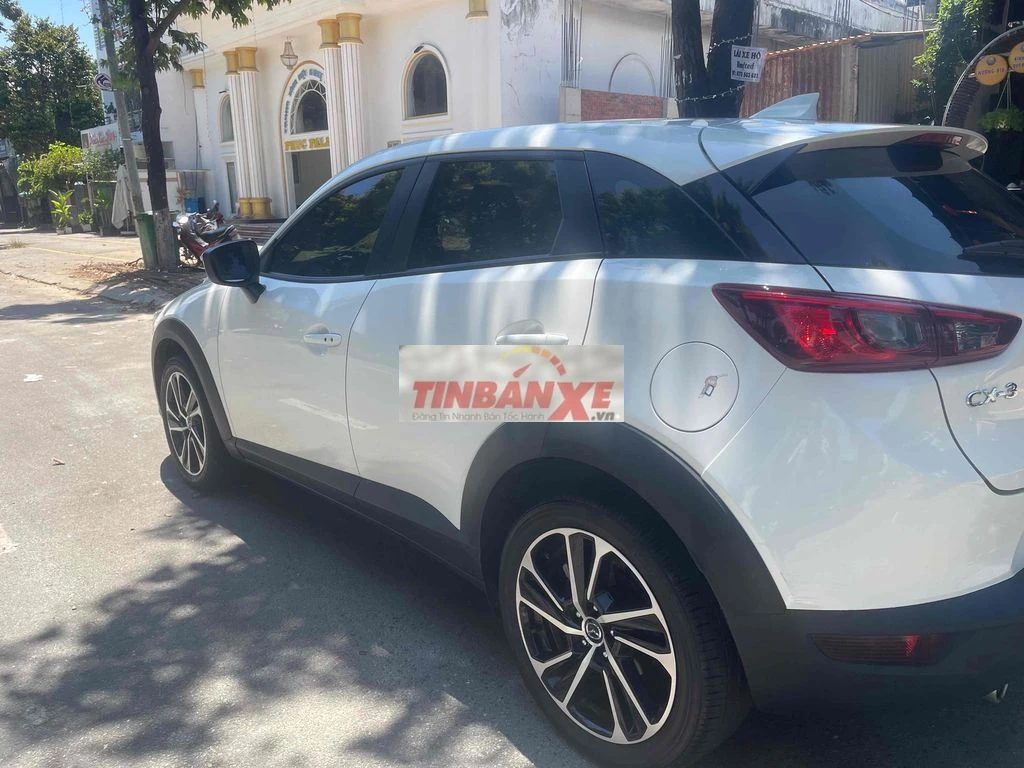Mazda CX-3 2023 Trắng 21000 km