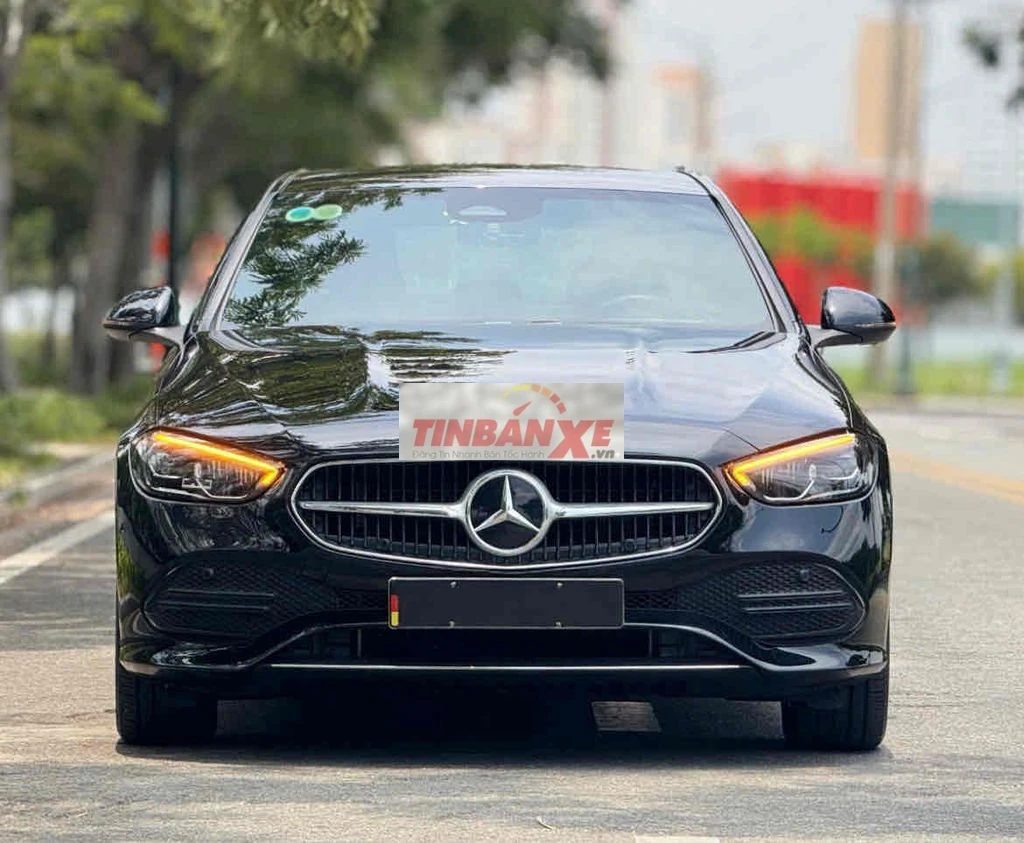 Mercedes C200 Avantgarde V1 2024 Lướt 25.000km