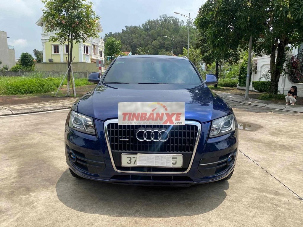 Audi Q5 2011 Xanh