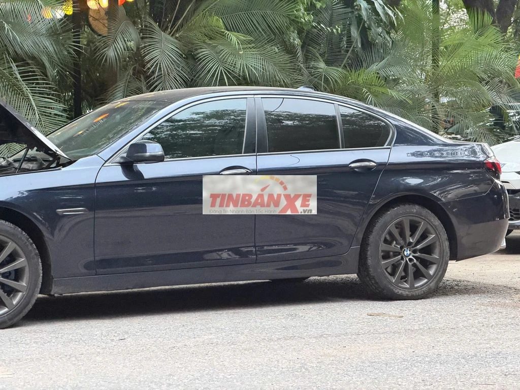 BMW 520i lci 2016 đen 110000 km